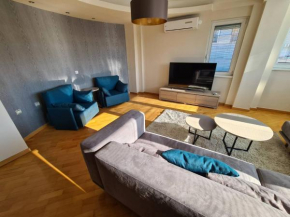 Views Apartment